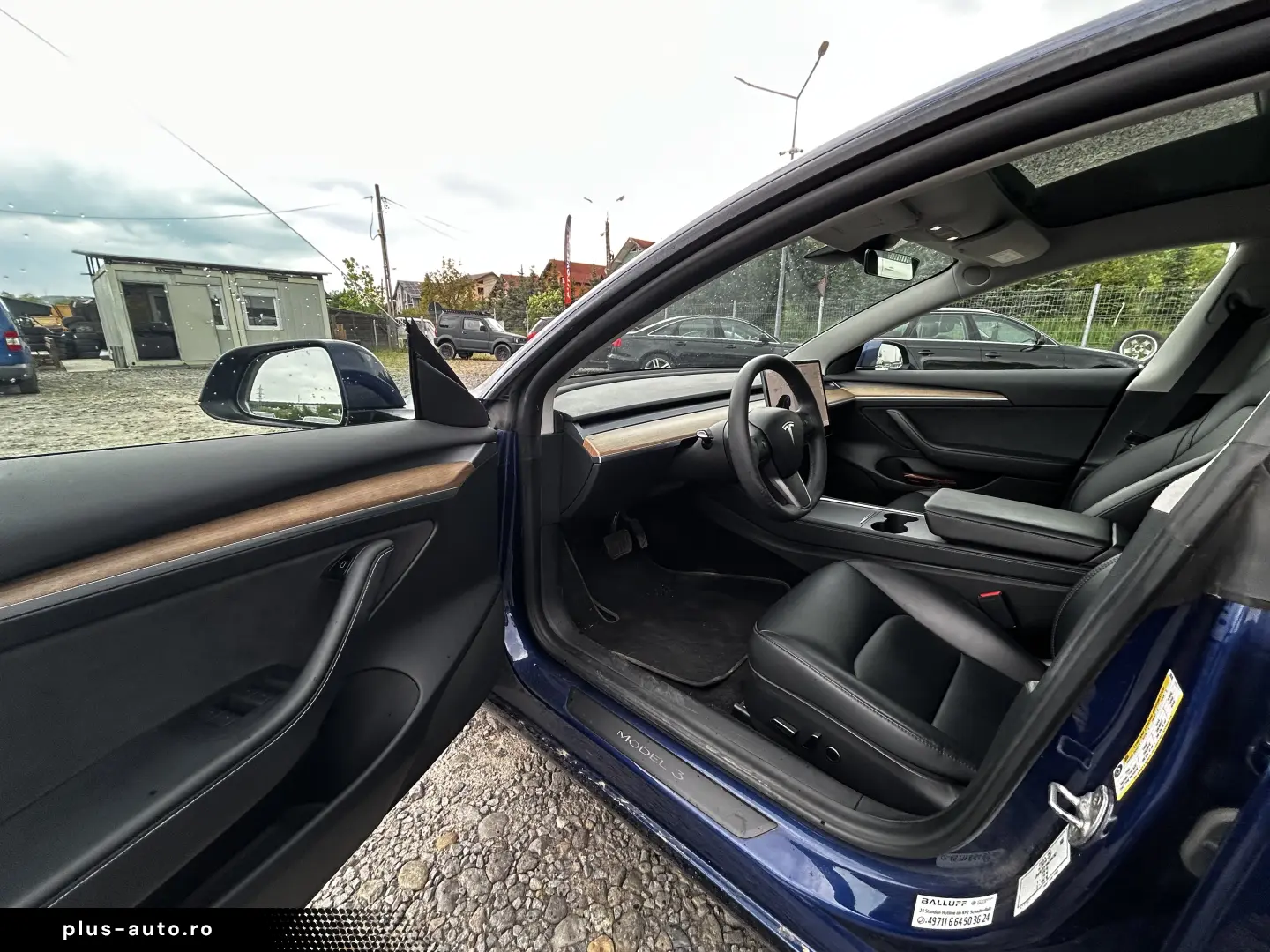 Tesla Model 3 Premium Langstreckenbatterie AWD Dual Motor