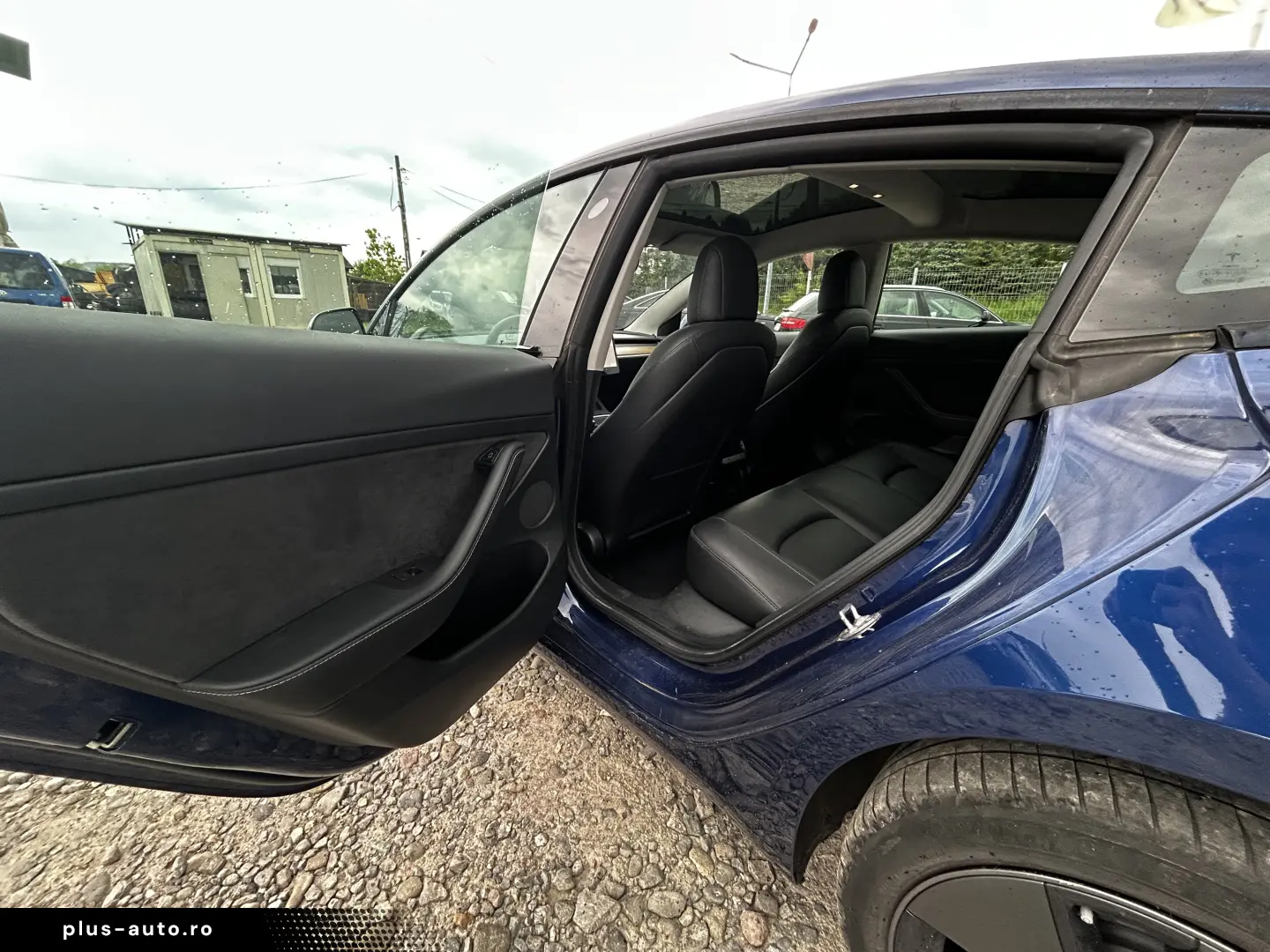 Tesla Model 3 Premium Langstreckenbatterie AWD Dual Motor