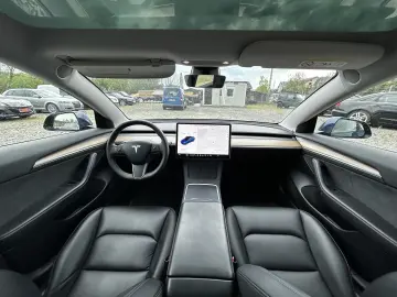 Tesla Model 3 Premium Langstreckenbatterie AWD Dual Motor