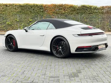 PORSCHE 992 Carrera Cabriolet Sport
