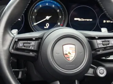 PORSCHE 992 Carrera Cabriolet Sport
