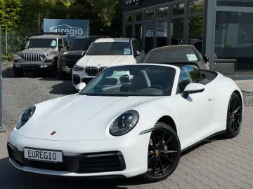 PORSCHE 911 Carrera Cabriolet
