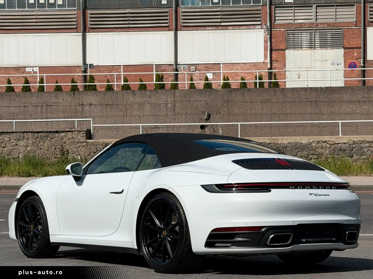 PORSCHE 911 Carrera Cabriolet