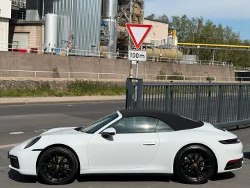 PORSCHE 911 Carrera Cabriolet
