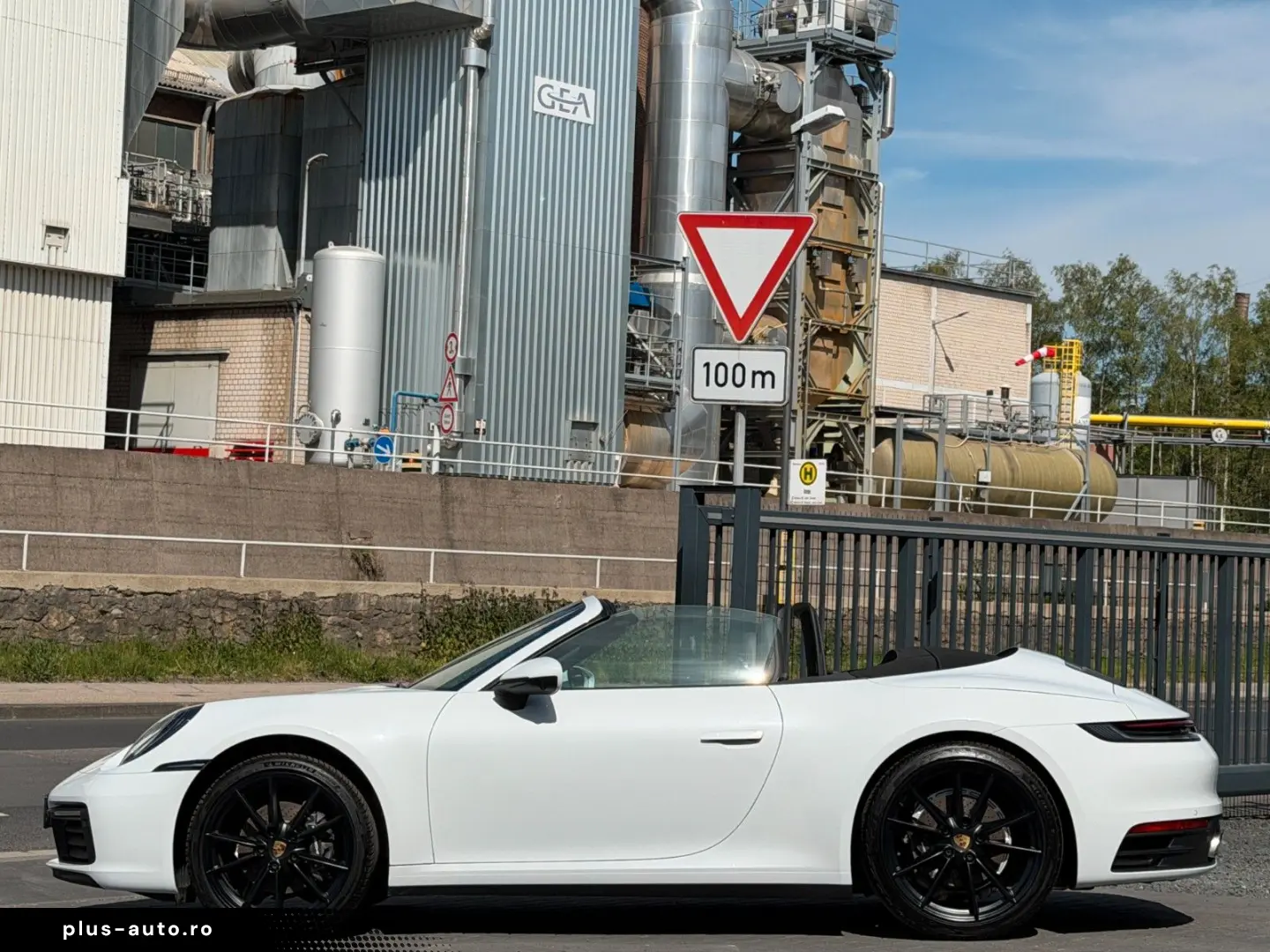 PORSCHE 911 Carrera Cabriolet