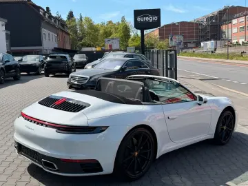 PORSCHE 911 Carrera Cabriolet
