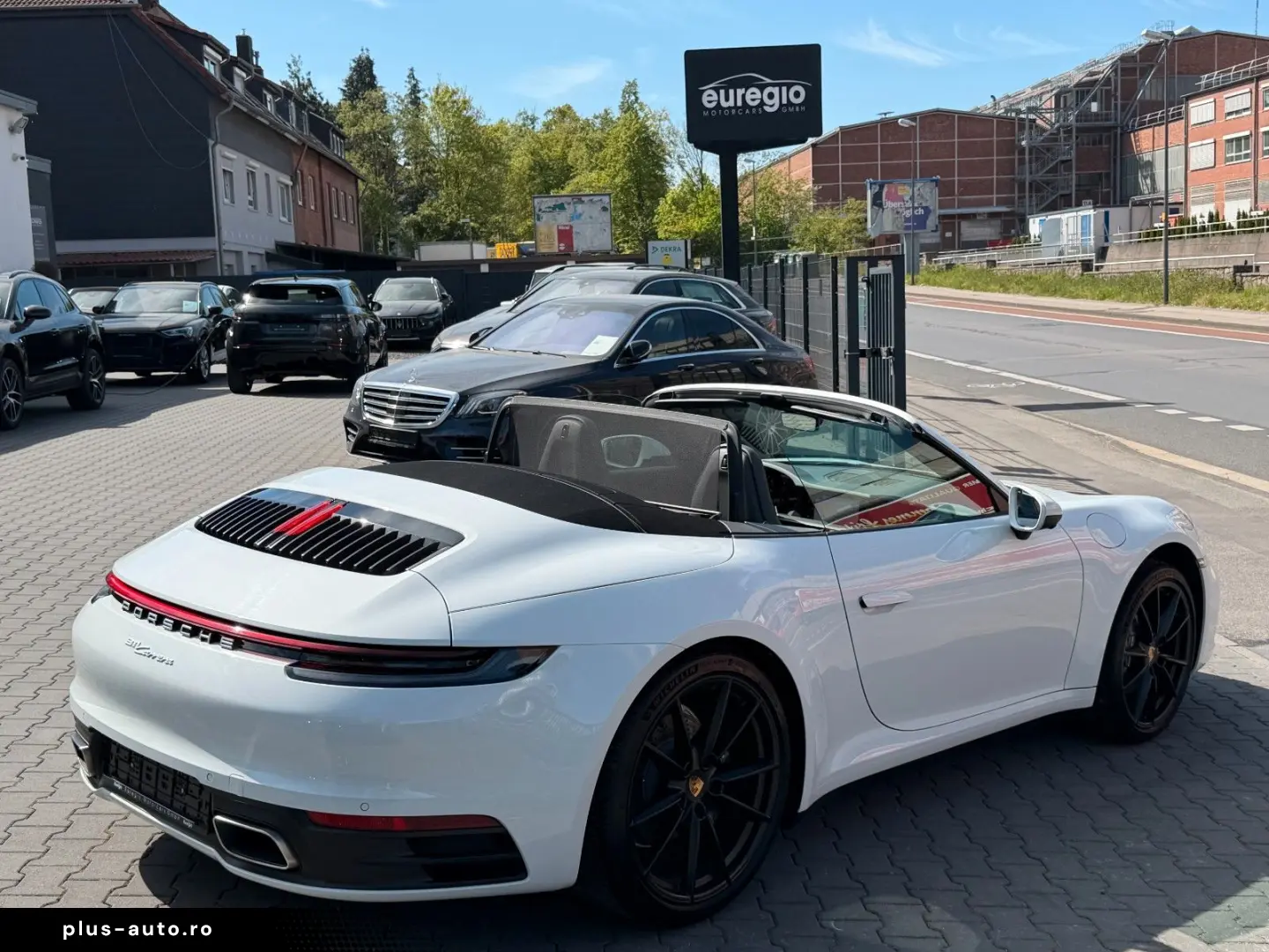 PORSCHE 911 Carrera Cabriolet