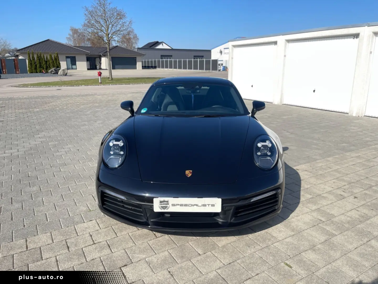 PORSCHE 992 Carrera