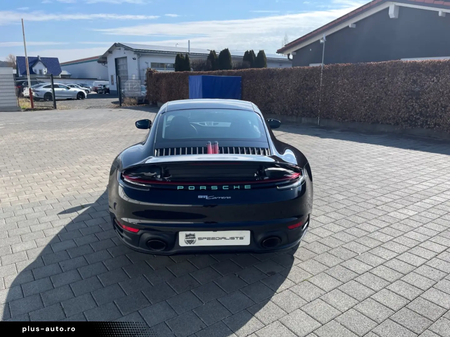 PORSCHE 992 Carrera