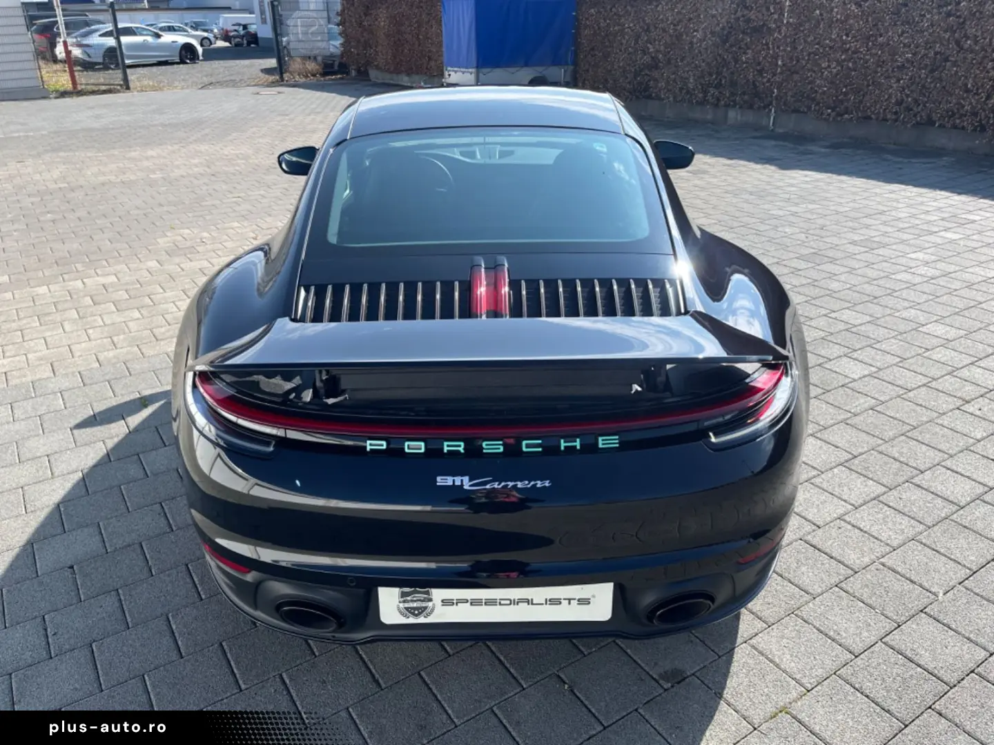 PORSCHE 992 Carrera