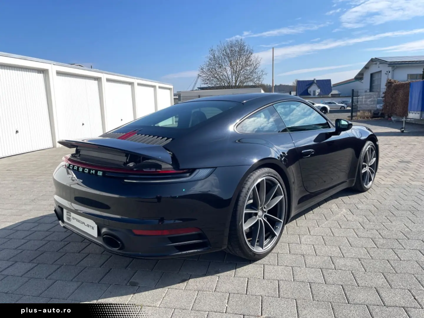 PORSCHE 992 Carrera