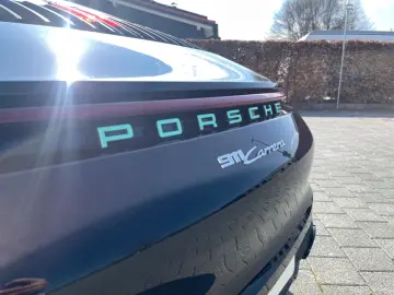 PORSCHE 992 Carrera