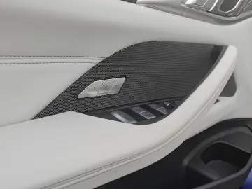 BMW M4 xDrive Compet. Frozen Portimao Keramikbremse