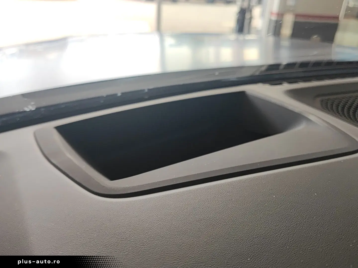 BMW M4 xDrive Compet. Frozen Portimao Keramikbremse