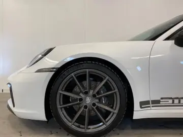 PORSCHE 911 992 Carrera T