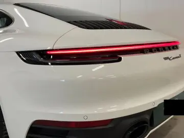 PORSCHE 911 992 Carrera T
