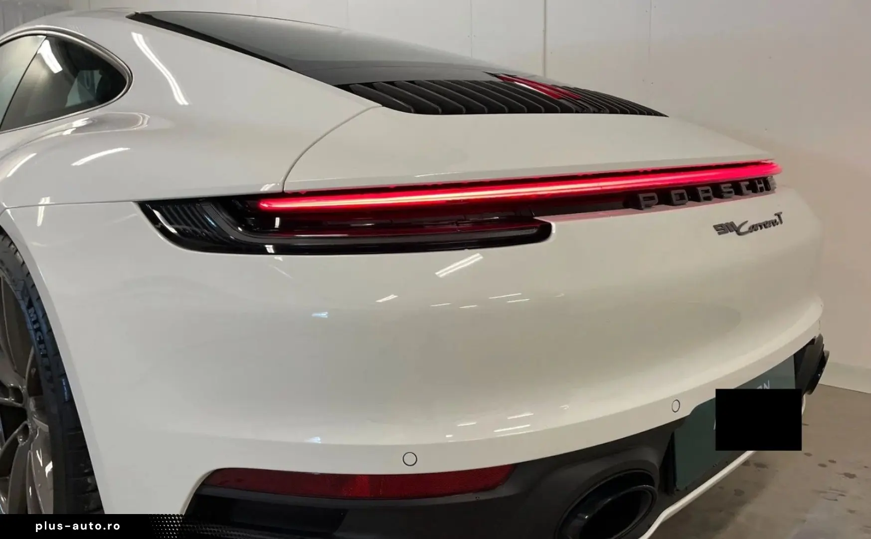 PORSCHE 911 992 Carrera T