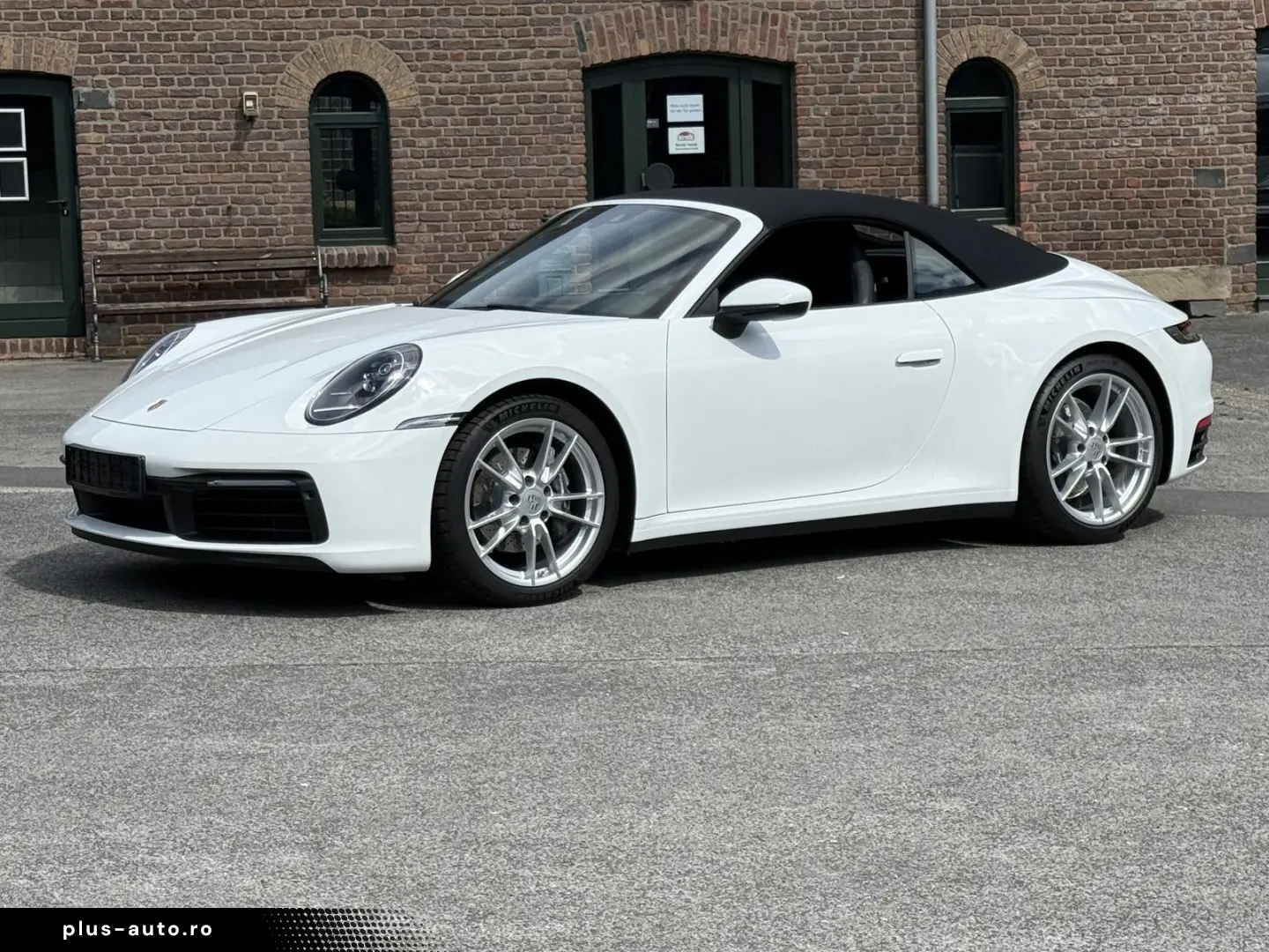 PORSCHE 992  911 Carrera Cabriolet