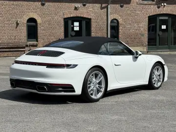 PORSCHE 992  911 Carrera Cabriolet