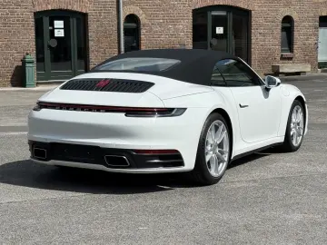 PORSCHE 992  911 Carrera Cabriolet