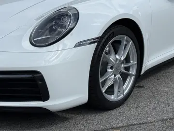 PORSCHE 992  911 Carrera Cabriolet