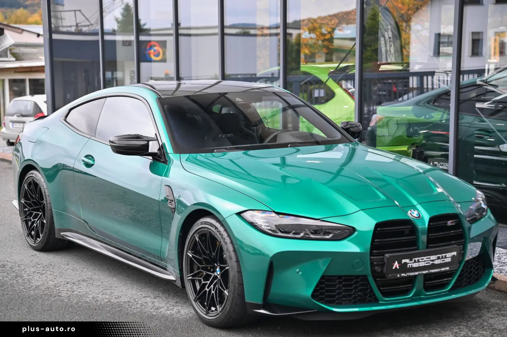 BMW M4 Coupe Competition Schalensitze  M Race Track