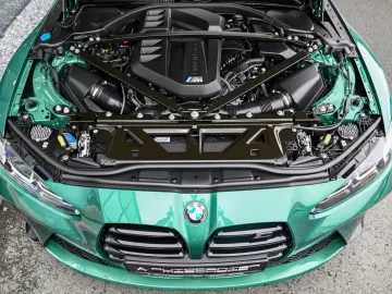 BMW M4 Coupe Competition Schalensitze  M Race Track