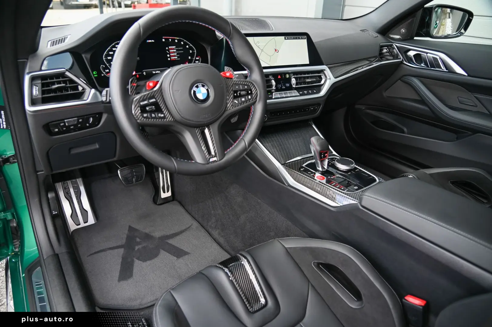BMW M4 Coupe Competition Schalensitze  M Race Track