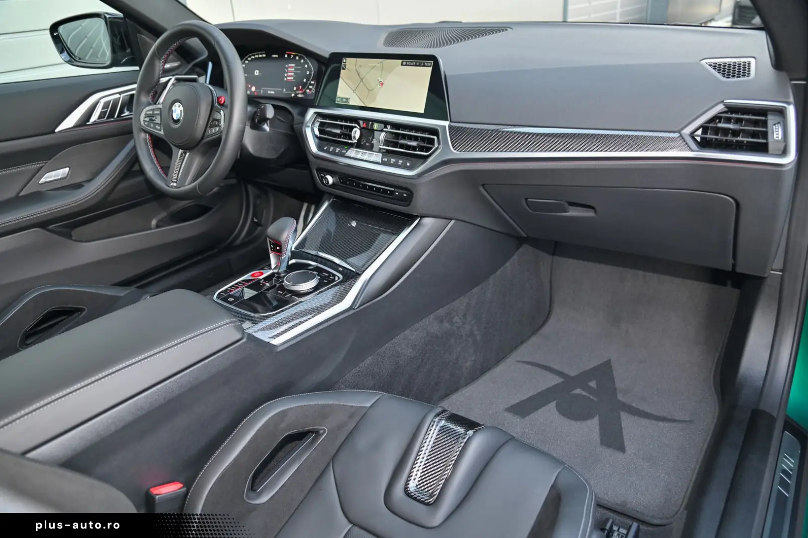 BMW M4 Coupe Competition Schalensitze  M Race Track