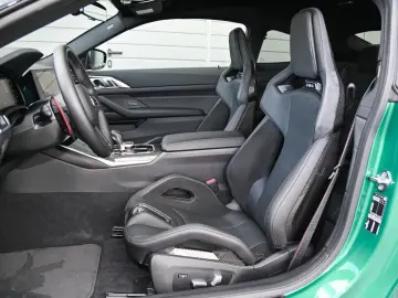 BMW M4 Coupe Competition Schalensitze  M Race Track