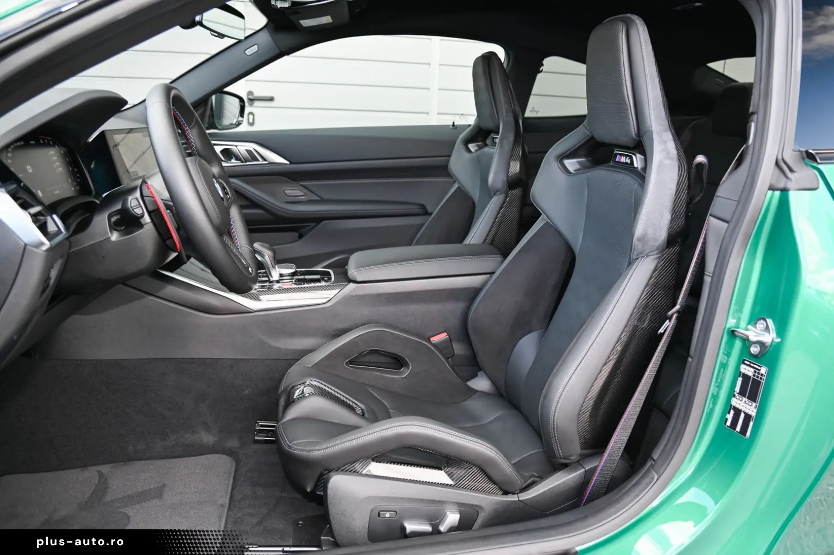 BMW M4 Coupe Competition Schalensitze  M Race Track