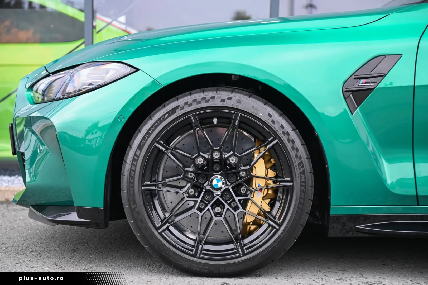 BMW M4 Coupe Competition Schalensitze  M Race Track