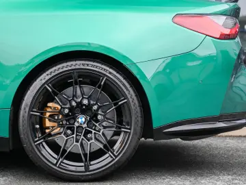 BMW M4 Coupe Competition Schalensitze  M Race Track