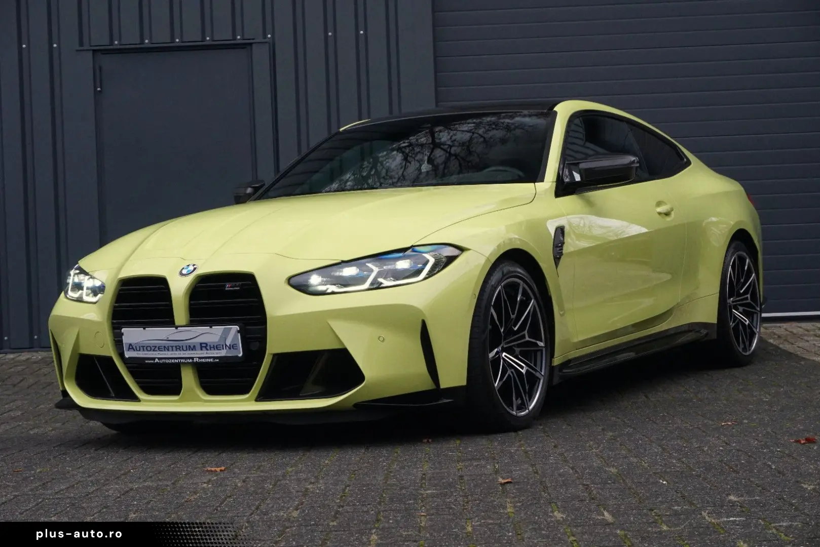 BMW M4 Competition Driver´s Carbon PerfSitze RFK HUD