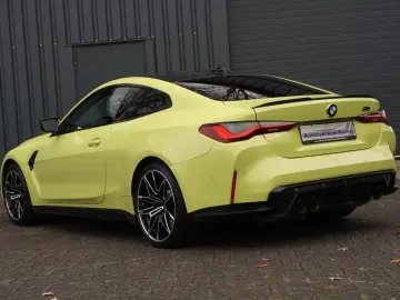 BMW M4 Competition Driver´s Carbon PerfSitze RFK HUD