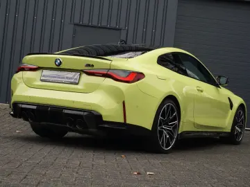 BMW M4 Competition Driver´s Carbon PerfSitze RFK HUD