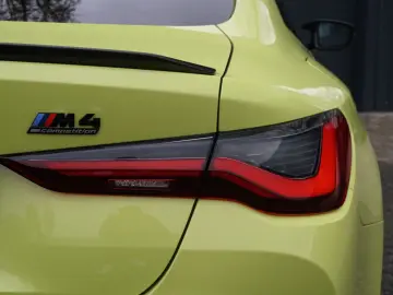 BMW M4 Competition Driver´s Carbon PerfSitze RFK HUD