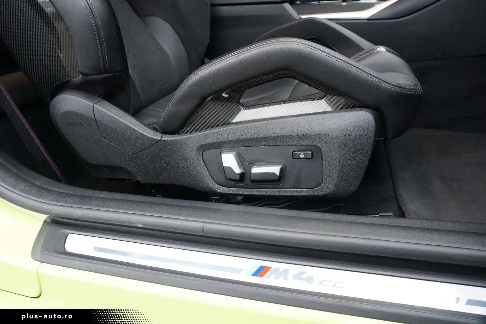 BMW M4 Competition Driver´s Carbon PerfSitze RFK HUD