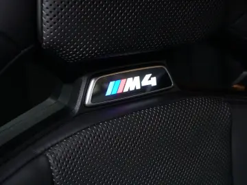 BMW M4 Competition Driver´s Carbon PerfSitze RFK HUD