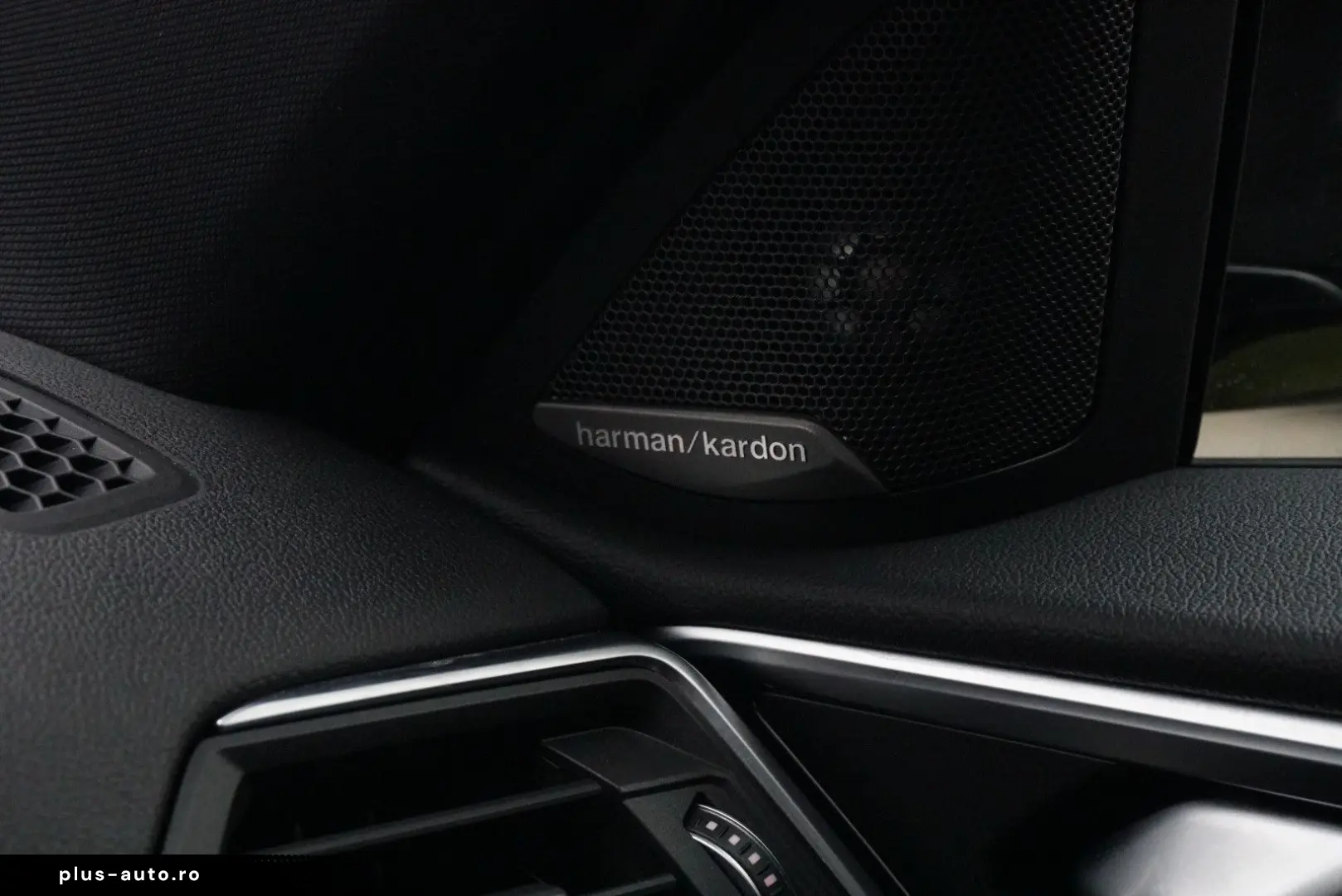 BMW M4 Competition Driver´s Carbon PerfSitze RFK HUD