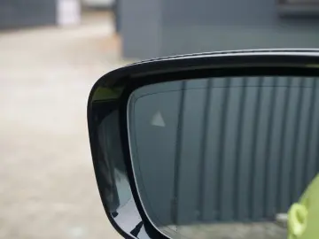BMW M4 Competition Driver´s Carbon PerfSitze RFK HUD