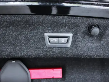 BMW M4 xDrive Competition (G82)  A-LED ACC 360  HUD