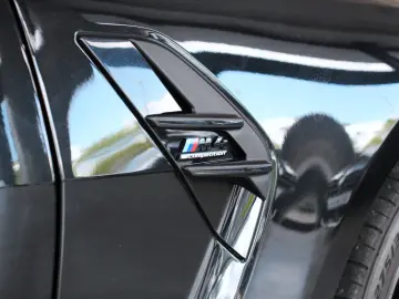 BMW M4 xDrive Competition (G82)  A-LED ACC 360  HUD