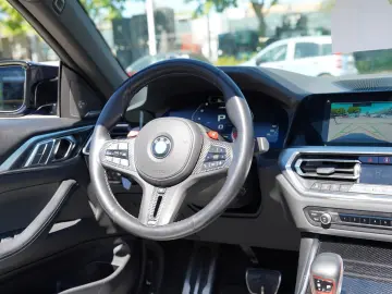BMW M4 xDr Competition Cabrio in FROZEN BLUE