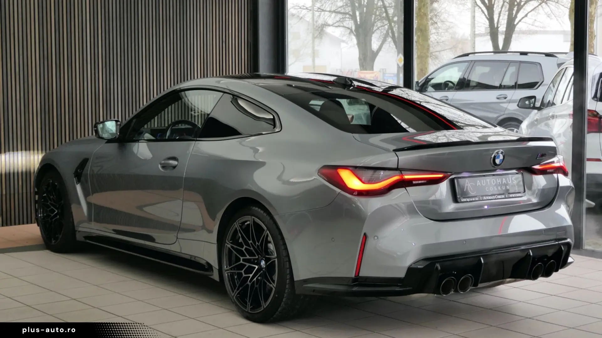 BMW M4 Coupe Competition CARBON Skyscraper Individua