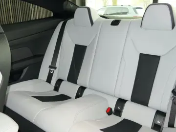 BMW M4 Coupe Competition CARBON Skyscraper Individua