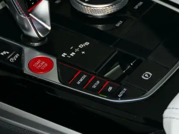 BMW M4 Coupe Competition CARBON Skyscraper Individua