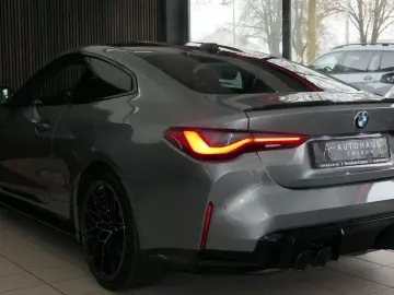 BMW M4 Coupe Competition CARBON Skyscraper Individua