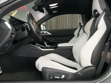 BMW M4 Coupe Competition CARBON Skyscraper Individua