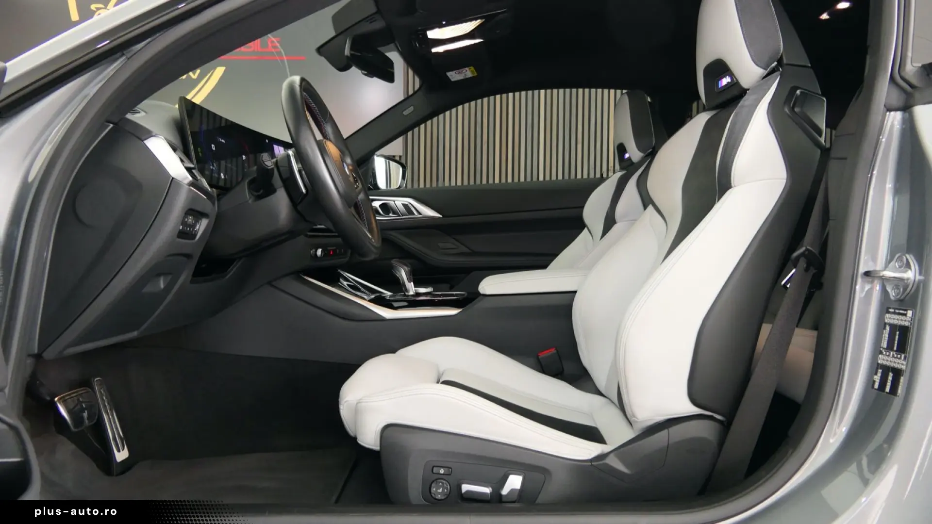 BMW M4 Coupe Competition CARBON Skyscraper Individua